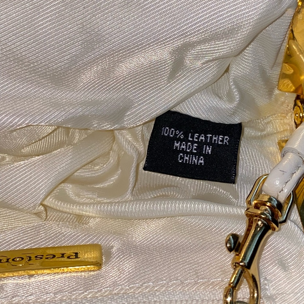 Vintage Preston & York Leather Crossbody Purse Off White with attached Mirror - Picture 11 of 13